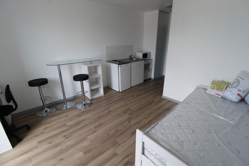 Damonte Location appartement - 40 place leonard de vinci, ROSIERES - Ref n° 2978